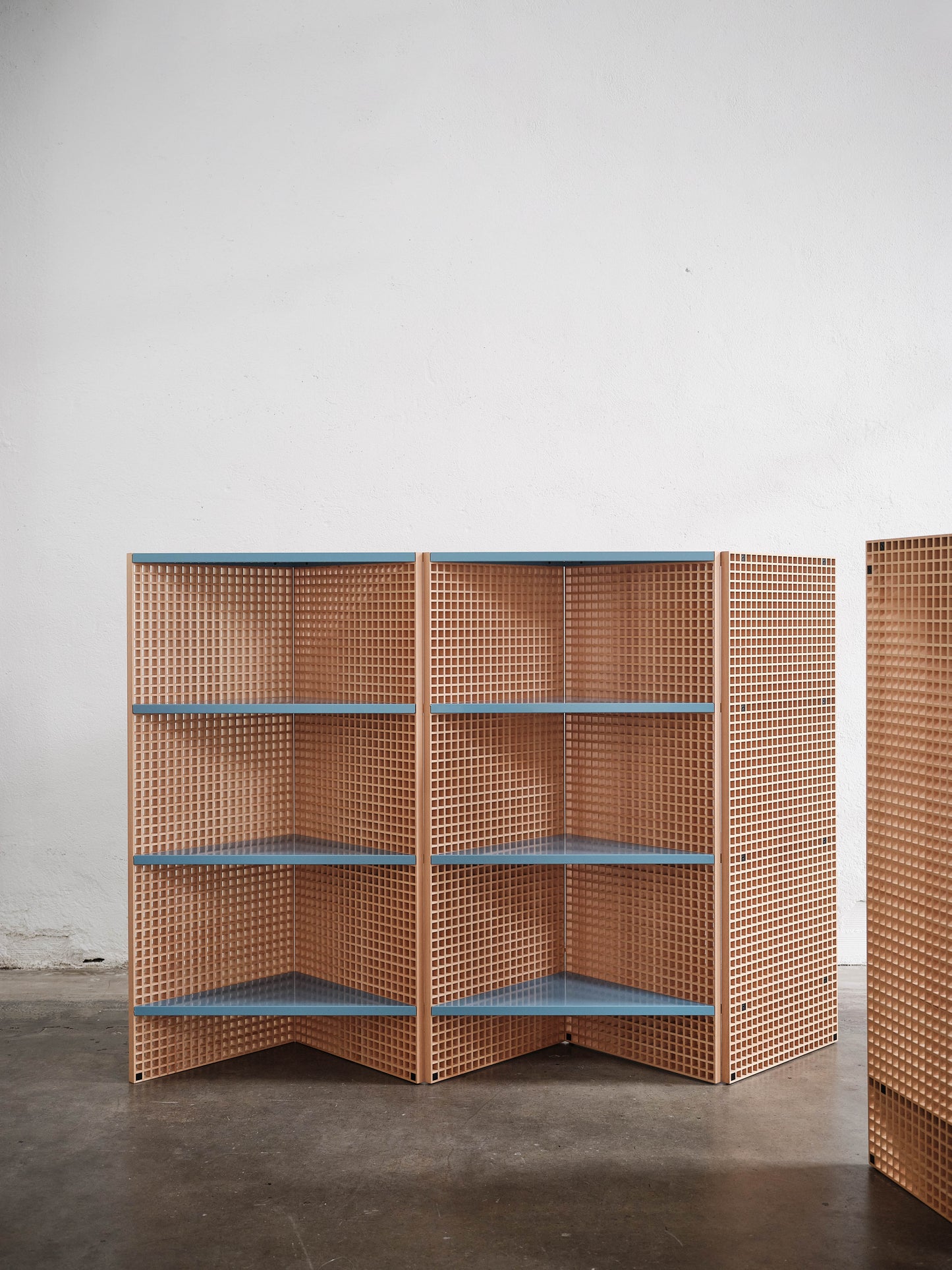 RASTERS CABINETS