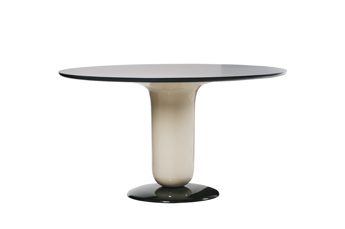 EXPLORER DINING TABLE ROUND